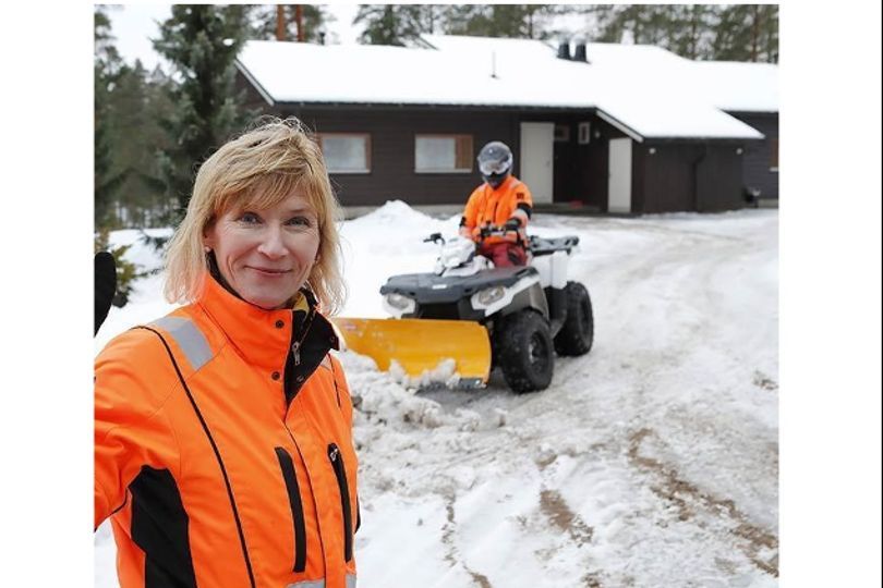 Kiinteistöhuollon talvikausityötä Rukalla